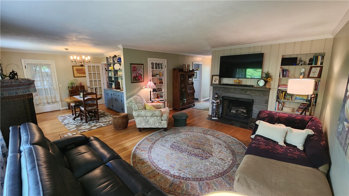 225 Brookview Drive Irondequoit, NY 14617 - Photo 12 of 50