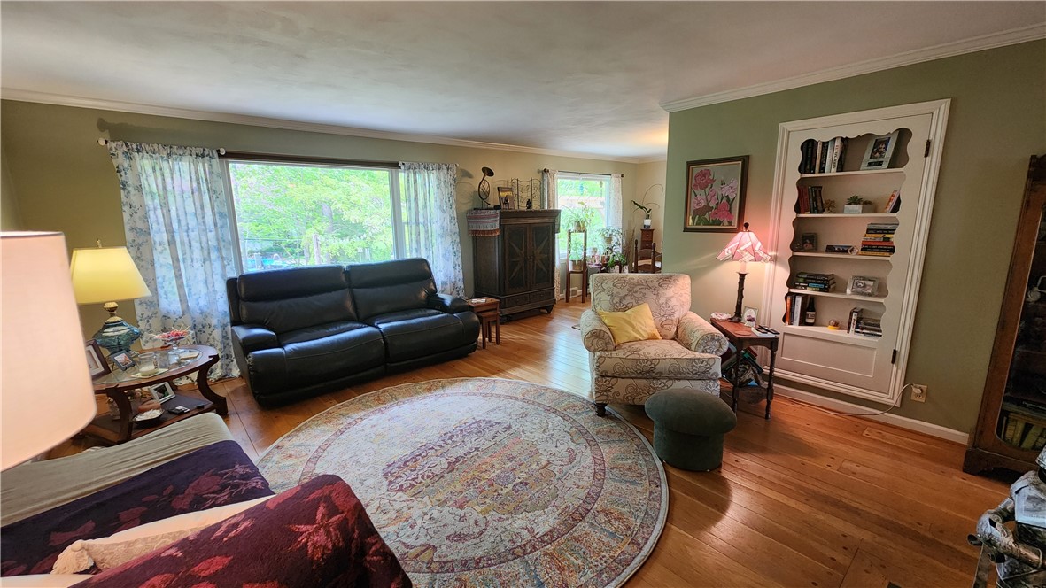 225 Brookview Drive Irondequoit, NY 14617 - Photo 13 of 50