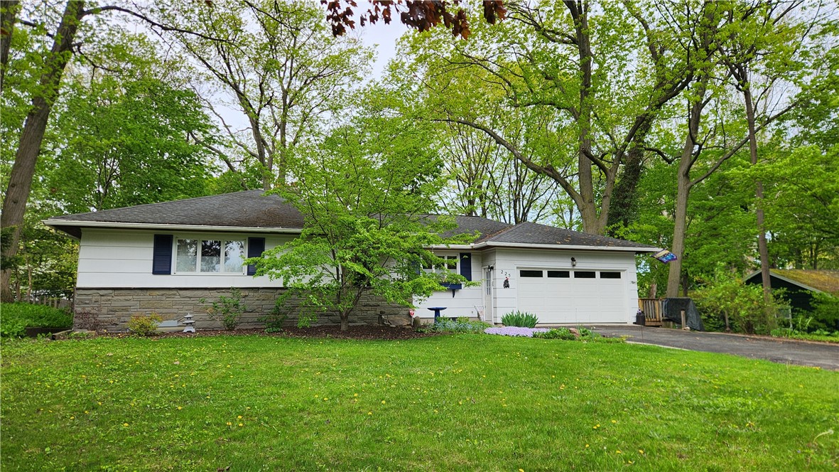 225 Brookview Drive Irondequoit, NY 14617 - Photo 3 of 50