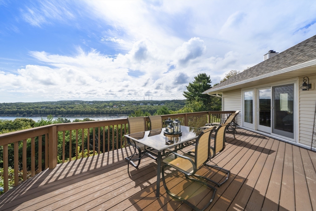 4 Bittersweet Lane, Unit 4 Bourne, MA 02532 - Photo 28 of 41