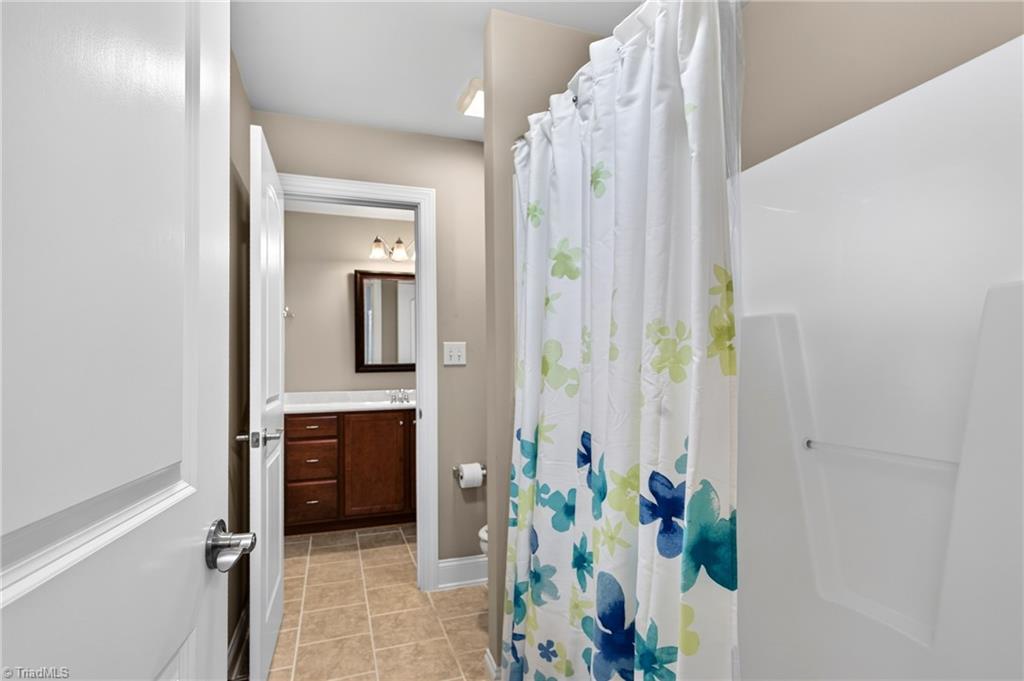 204 Jordan Ridge Way Jamestown, NC 27282 - Photo 32 of 38