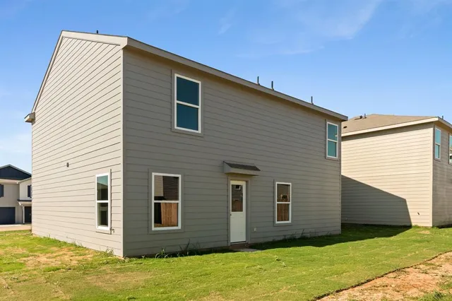 $2,095 | 217 Arbor Court, Granbury, TX 76048