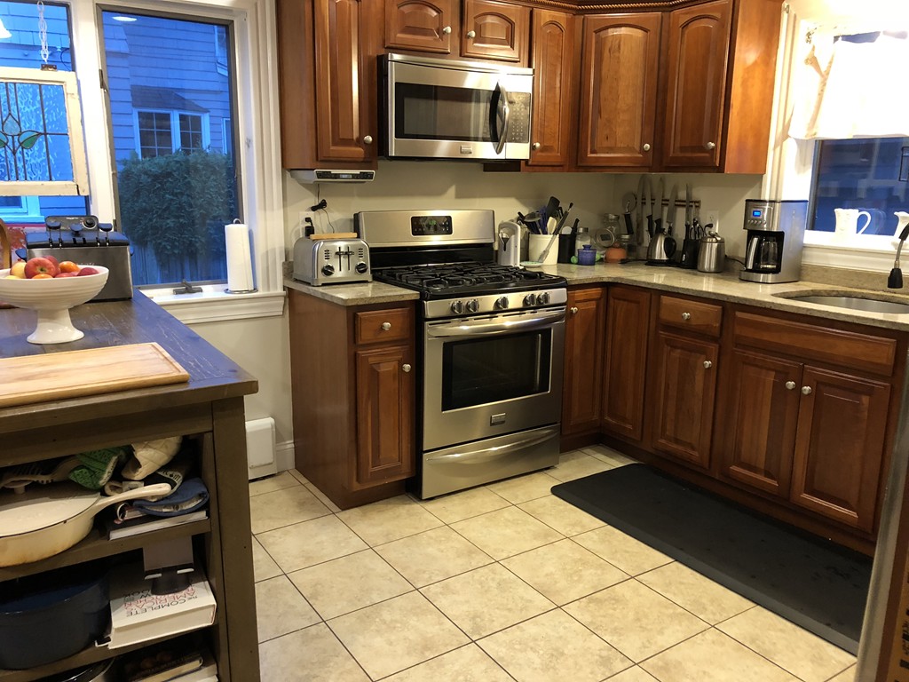 108 Greaton Road Boston, MA 02132 - Photo 12 of 15