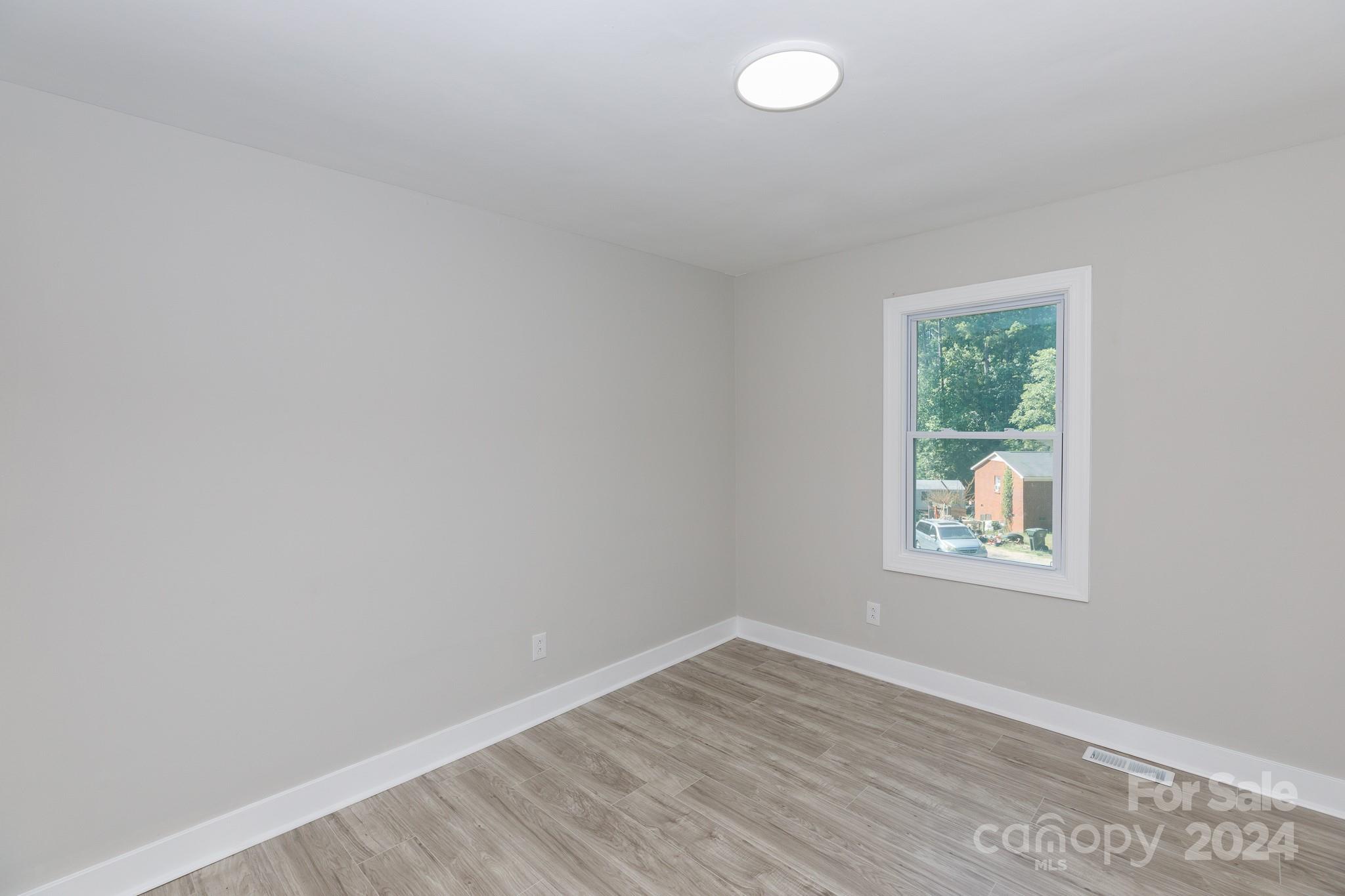 113 Valley Road York, SC 29745 - Photo 11 of 18 Gallery Image 11