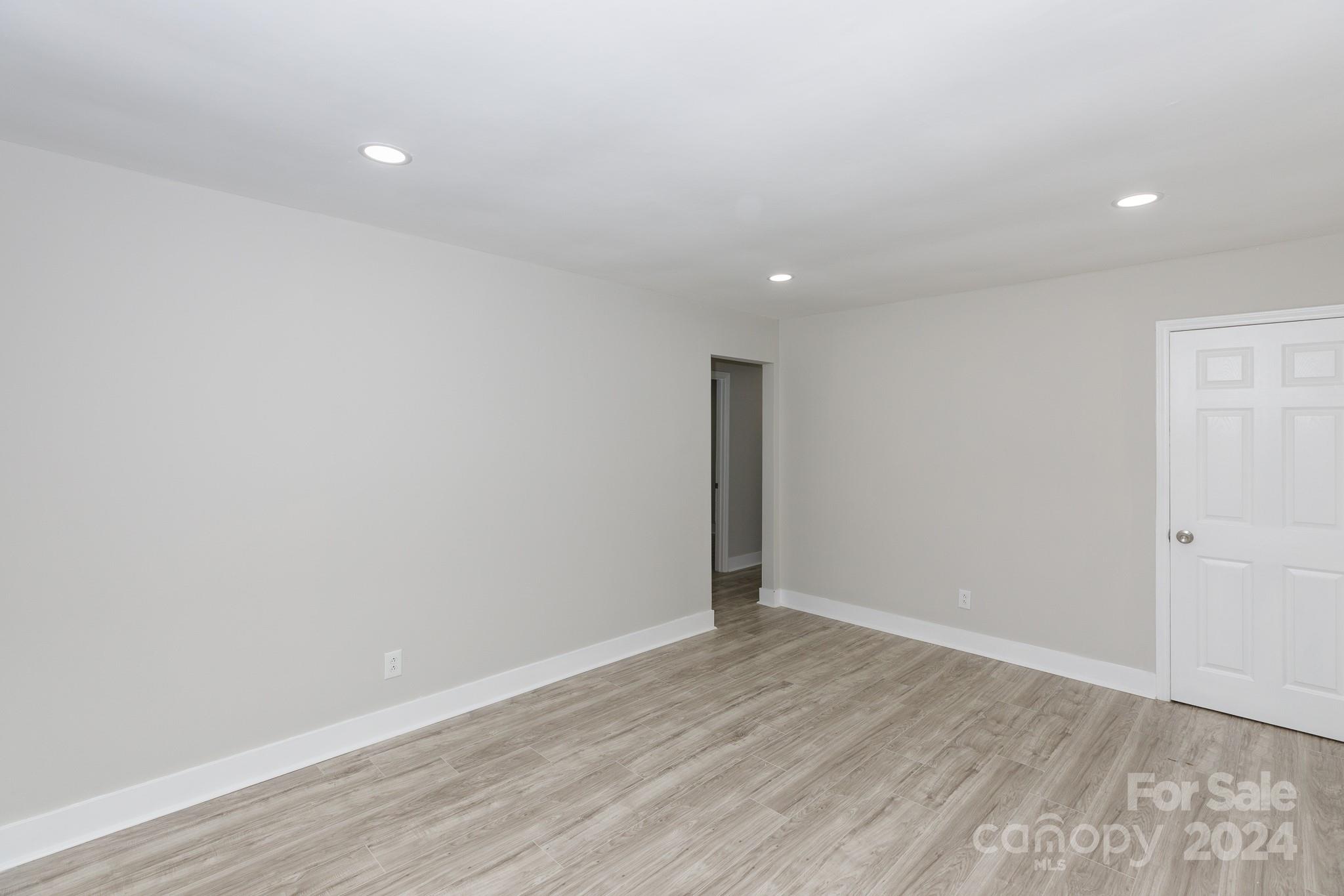 113 Valley Road York, SC 29745 - Photo 7 of 18 Gallery Image 7