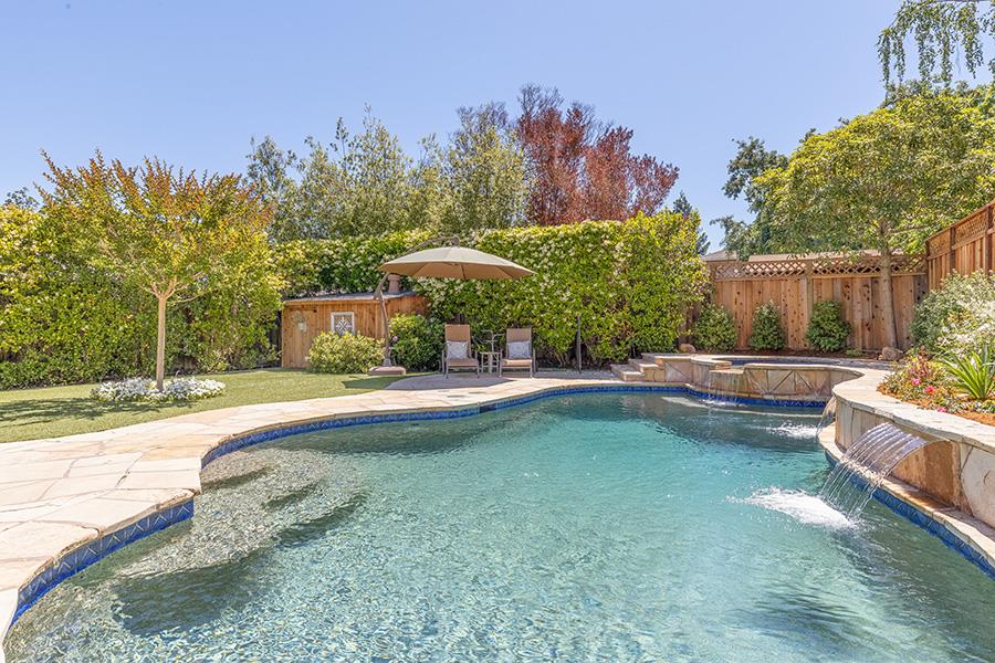 2171 Cedar Avenue Menlo Park, CA 94025 - Photo 29 of 45 a view of a patio with swimming pool and a yard