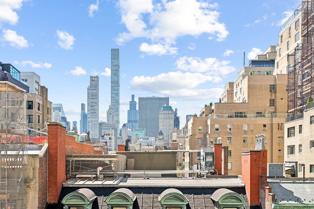 3 East 69th Street, Unit 7/8A Manhattan, NY 10021 - Photo 9 of 14