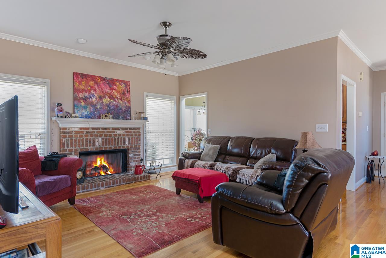 121 Tintern Abbey Alabaster, AL 35007 - Photo 3 of 39