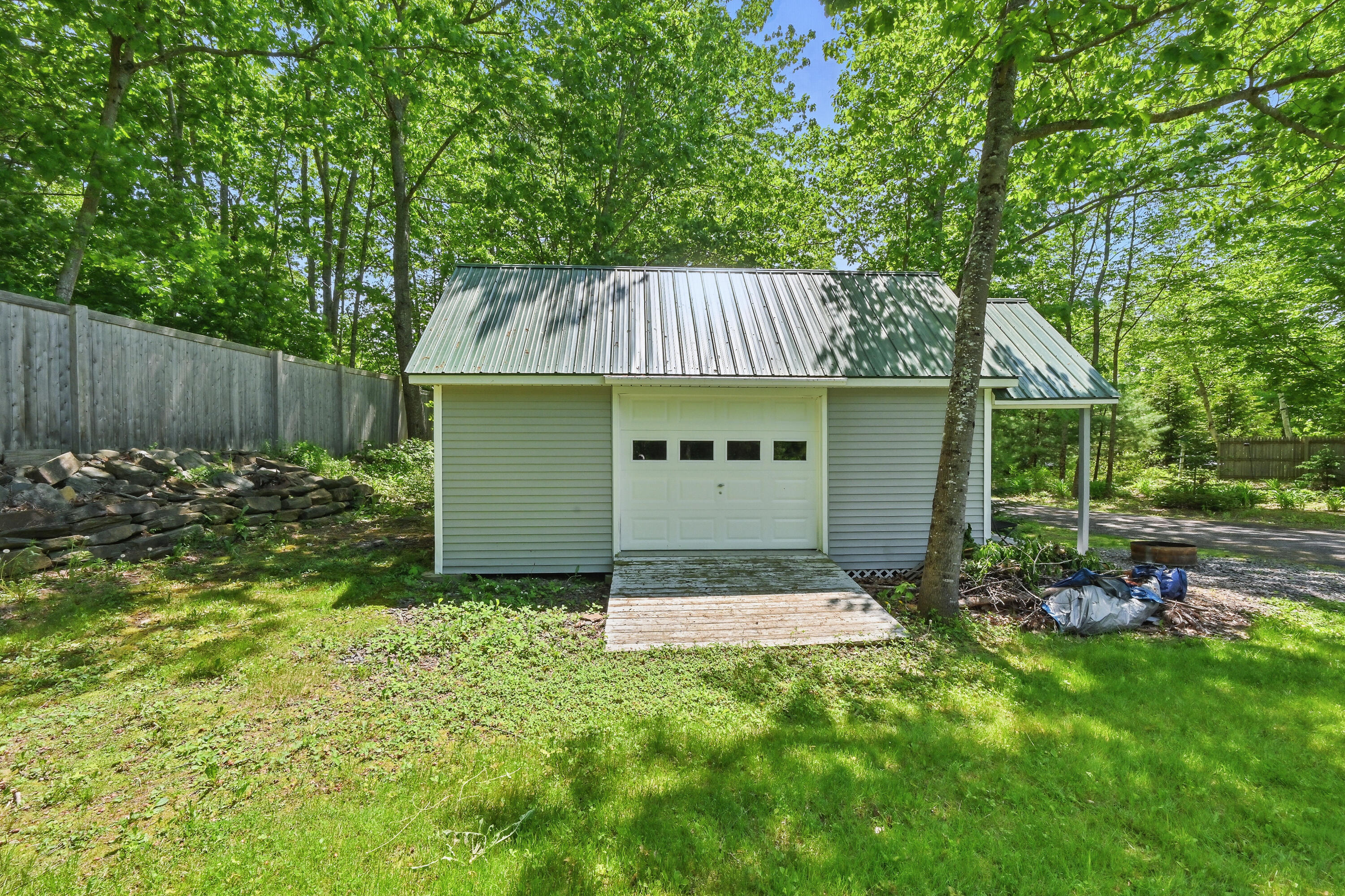 174 Dutton Road South China, ME 04358 - Photo 34 of 36 110001gr-103