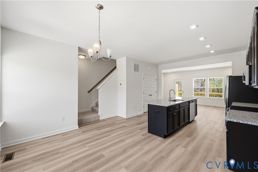 282 Greenpark Road Sandston, VA 23150 - Photo 8 of 29