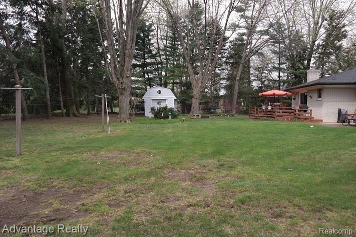 17626 21 Mile Road Macomb, MI 48044 - Photo 19 of 21 SAM_1421.jpg
