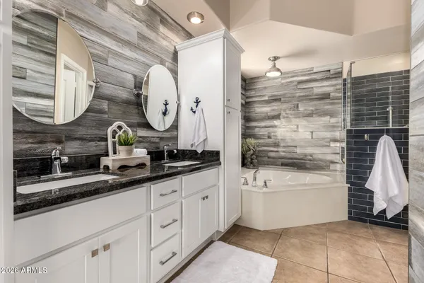 $639,900 | 11443 East Ellis Street, Mesa, AZ 85207
