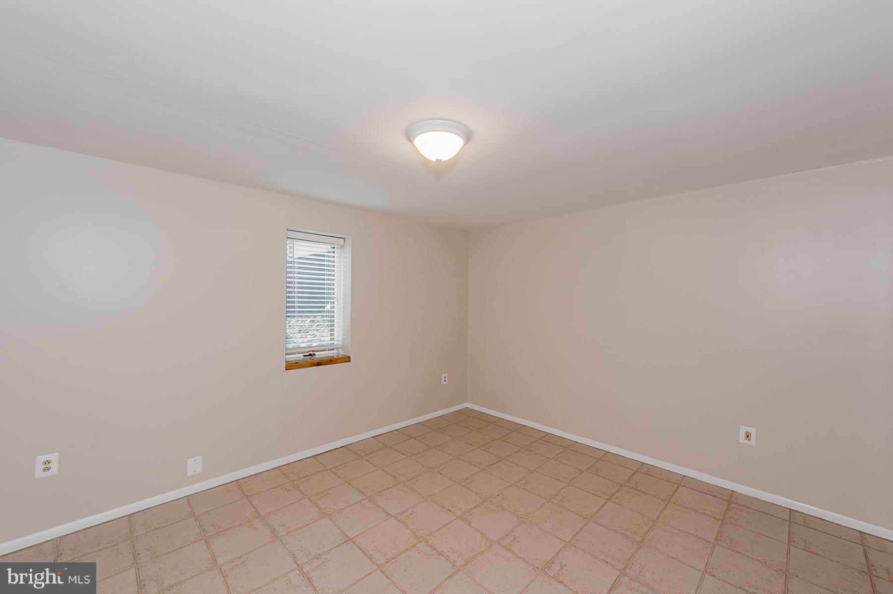13433 Highland Road Highland, MD 20777 - Photo 28 of 30 Interior (General)