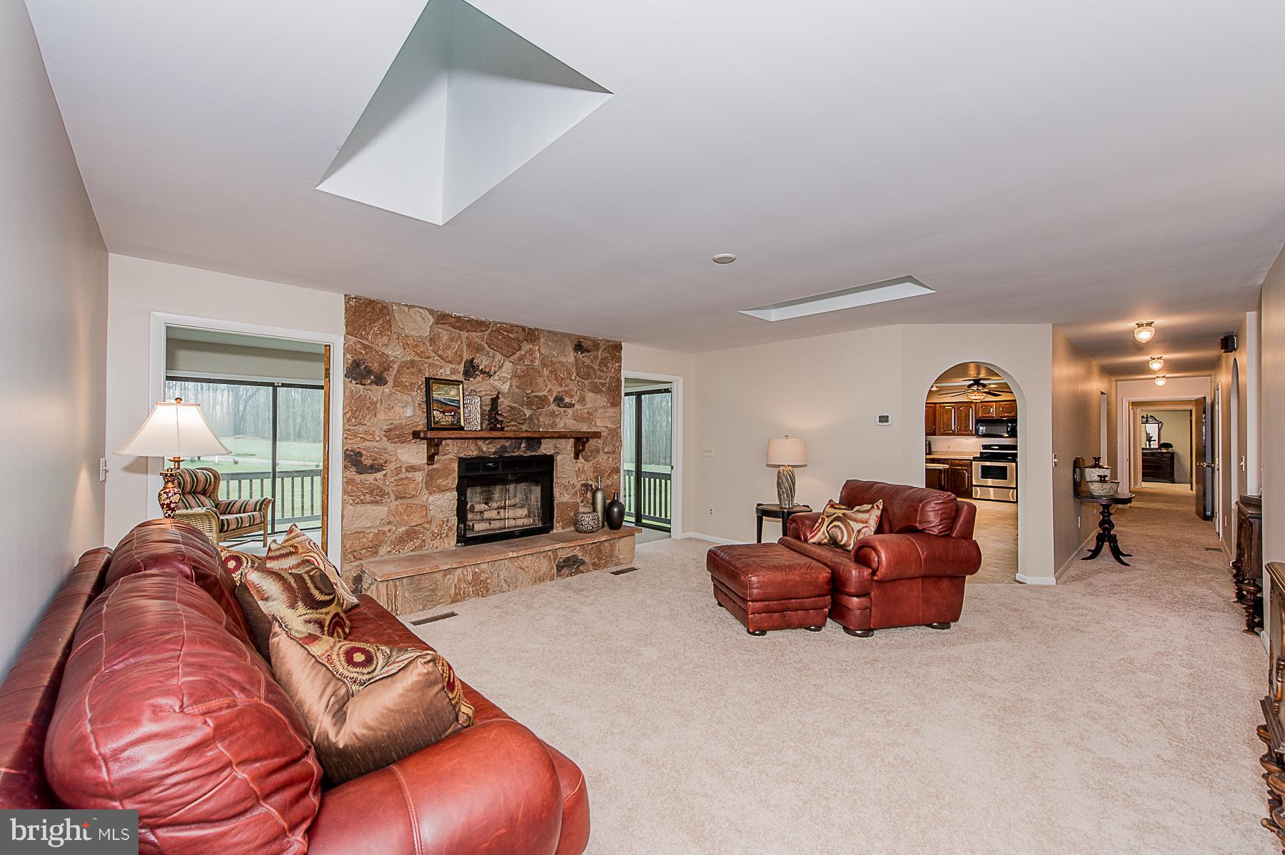 13433 Highland Road Highland, MD 20777 - Photo 10 of 30 Family Room