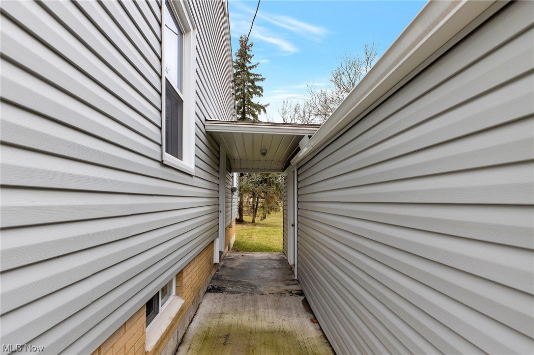 10176 Ridge Road North Royalton, OH 44133 - Photo 5 of 50 Gallery Image 5