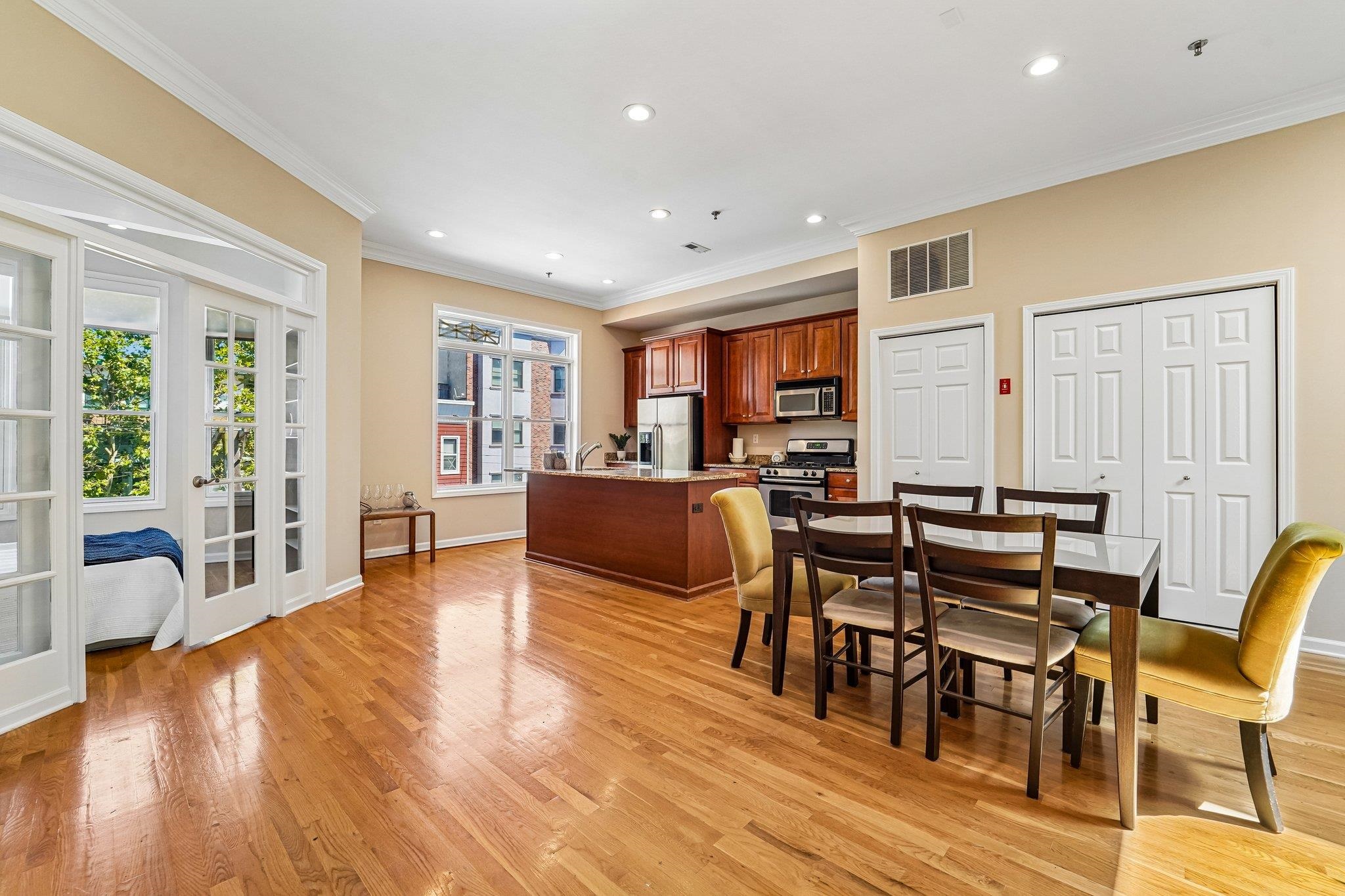 130 Jackson Street, Unit 4A Hoboken, NJ 07030 - Photo 13 of 32