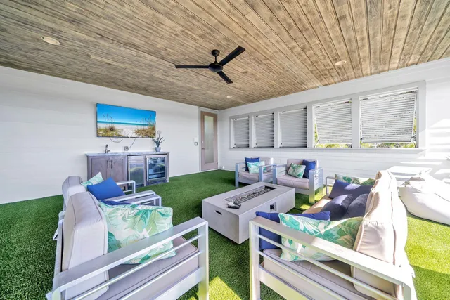 $1,675,000 | 54 Grande Pointe Drive, Inlet Beach, FL 32461