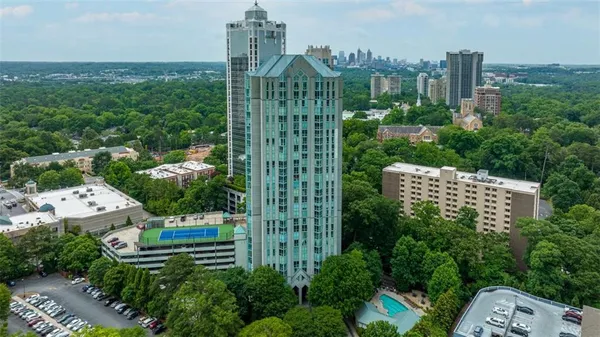 $1,799 | 2870 Pharr Ct S Northwest, Unit 2704, Atlanta, GA 30305