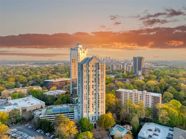 $1,799 | 2870 Pharr Ct S Northwest, Unit 2704, Atlanta, GA 30305