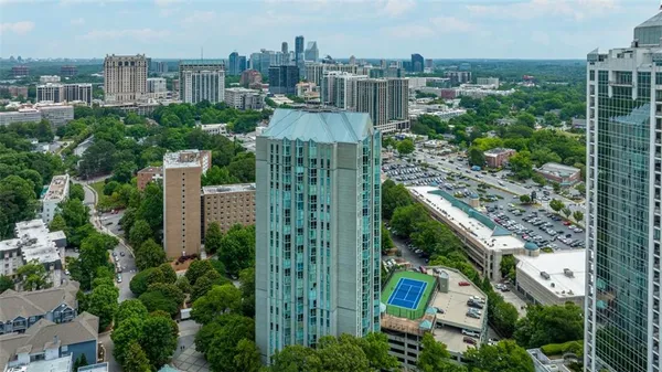 $1,799 | 2870 Pharr Ct S Northwest, Unit 2704, Atlanta, GA 30305