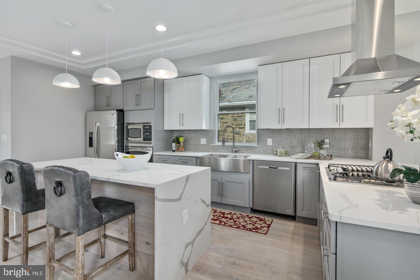 610 East Phil Ellena Street Philadelphia, PA 19119 - Photo 11 of 33 Kitchen