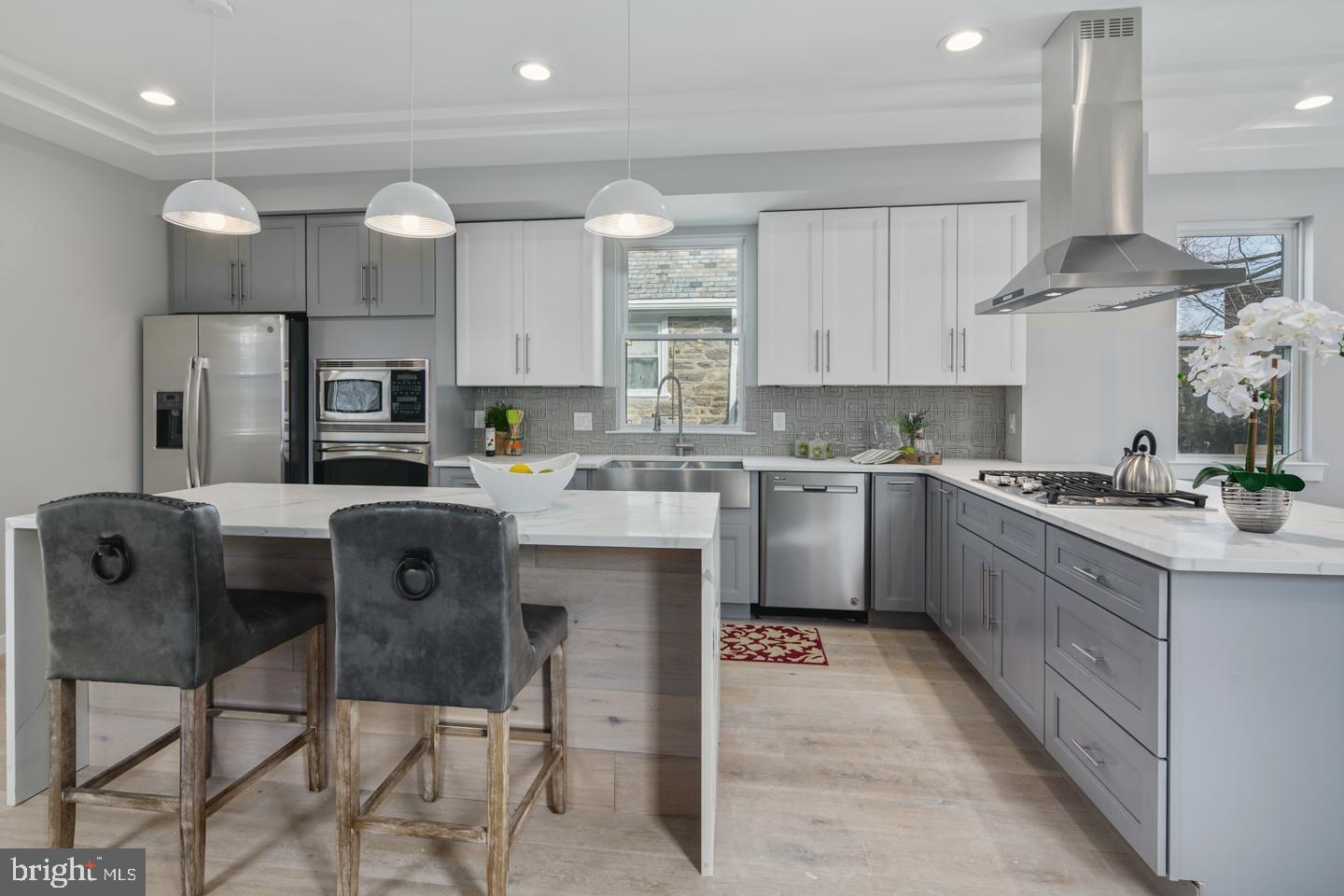 610 East Phil Ellena Street Philadelphia, PA 19119 - Photo 12 of 33 Kitchen