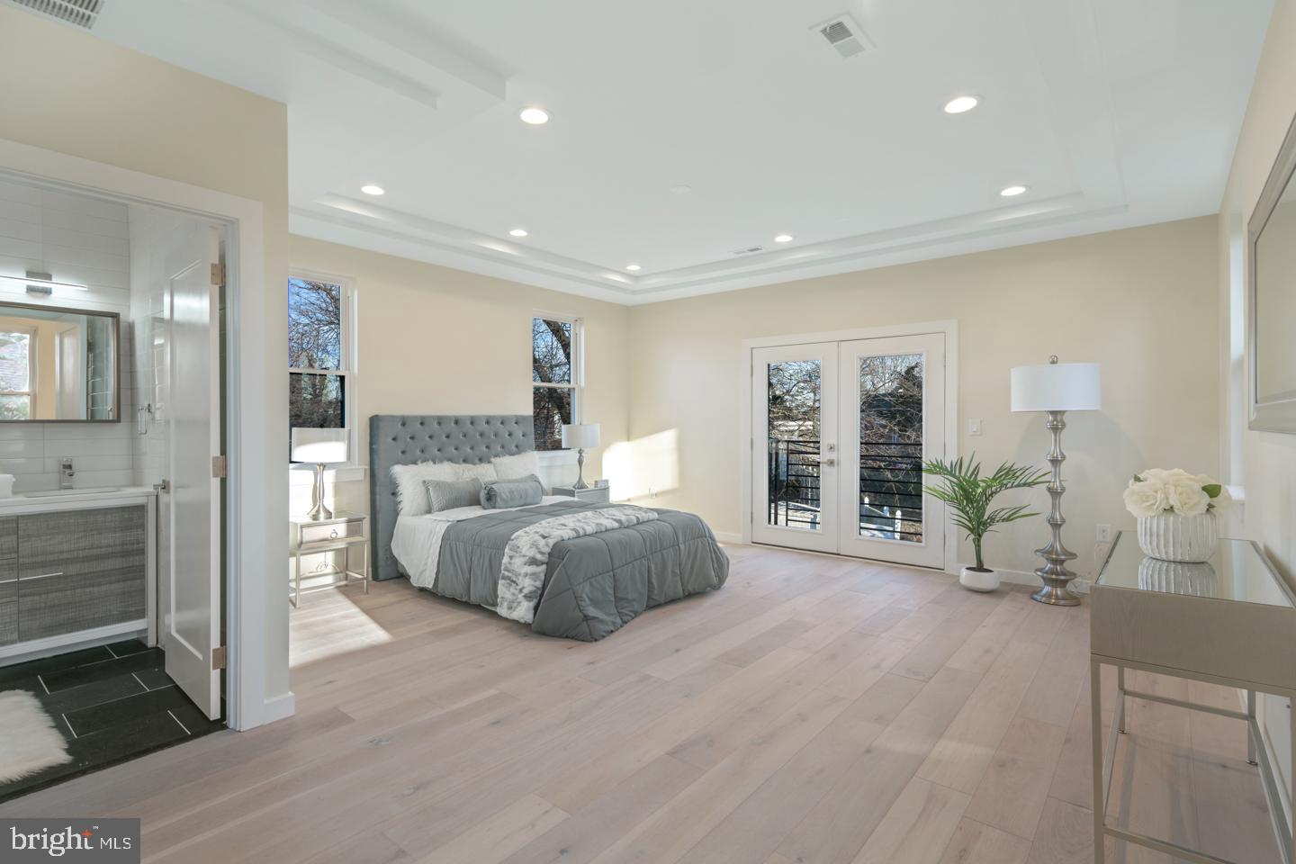 610 East Phil Ellena Street Philadelphia, PA 19119 - Photo 25 of 33 Master Bedroom