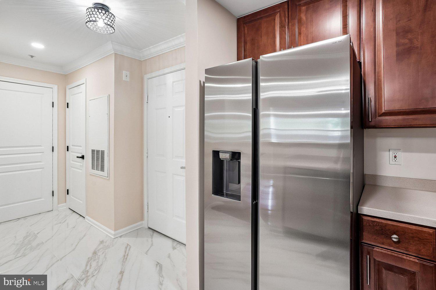 12001 Market Street, Unit T51 Reston, VA 20190 - Photo 9 of 60 Kitchen