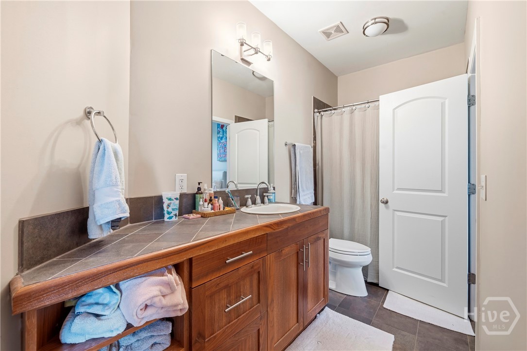 118 Ruth Drive, Unit 520 Athens, GA 30601 - Photo 8 of 52 Gallery Image 8