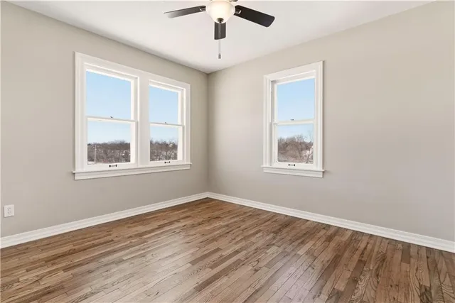 $425,000 | 17675 Evans Road, Tonganoxie, KS 66086