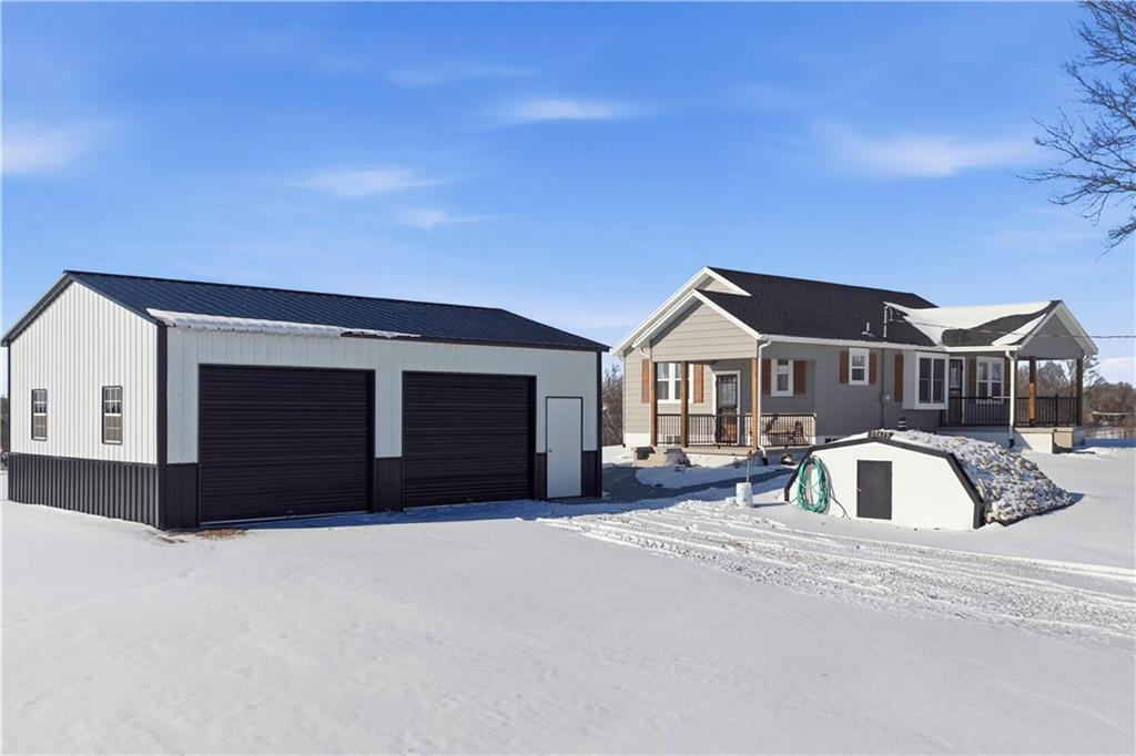 17675 Evans Road Tonganoxie, KS 66086 - Photo 2 of 39