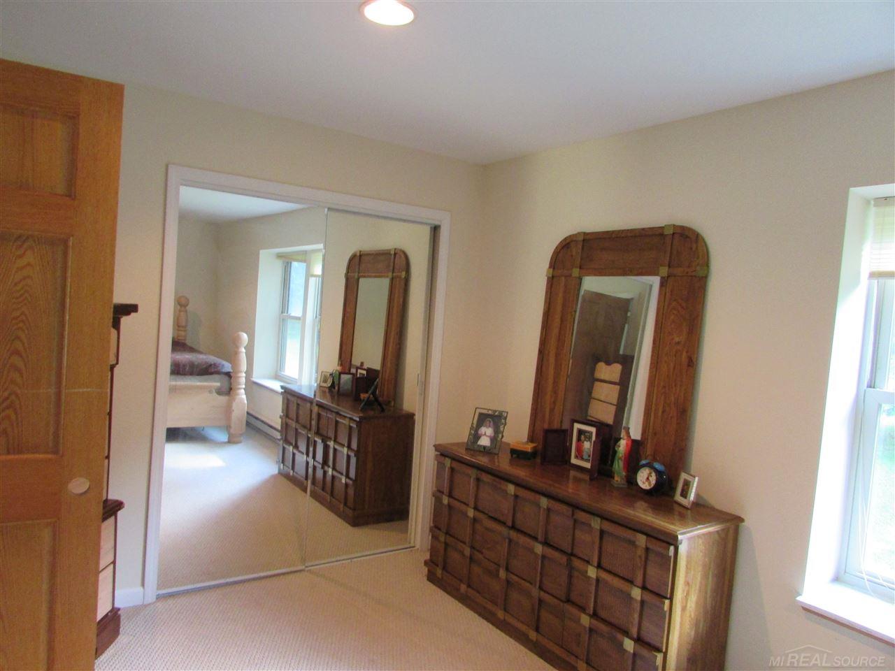 7721 Fargo Road Yale, MI 48097 - Photo 12 of 27 31310955-11.JPG