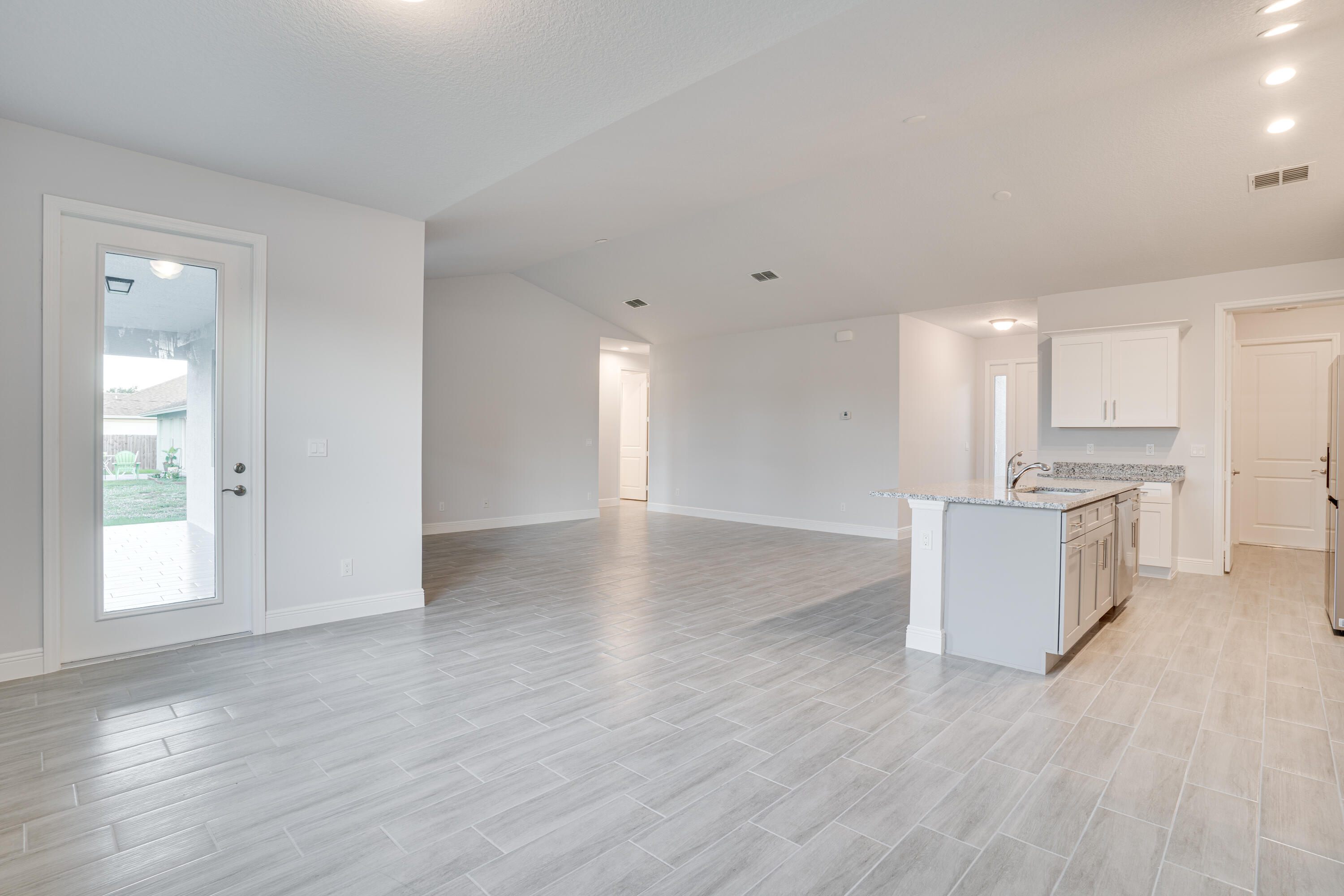 737 Southwest Andrew Road Port St. Lucie, FL 34953 - Photo 13 of 29 CMV04779HDR