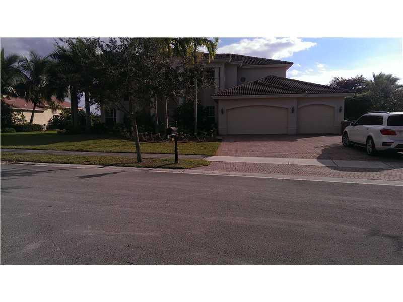 3454 Meadowbrook Way Davie, FL 33328 - Photo 1 of 10 Exterior Front