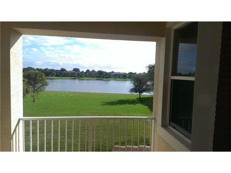 3454 Meadowbrook Way Davie, FL 33328 - Photo 3 of 10 View