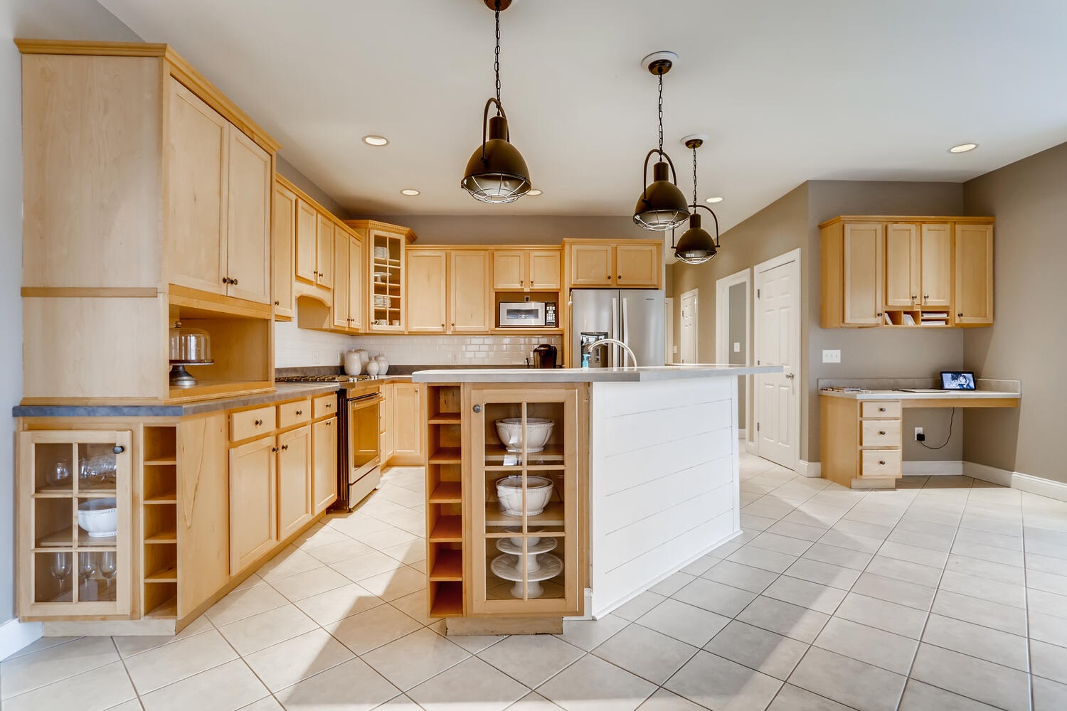 5700 Gardner Road Chandler, IN 47610 - Photo 8 of 36