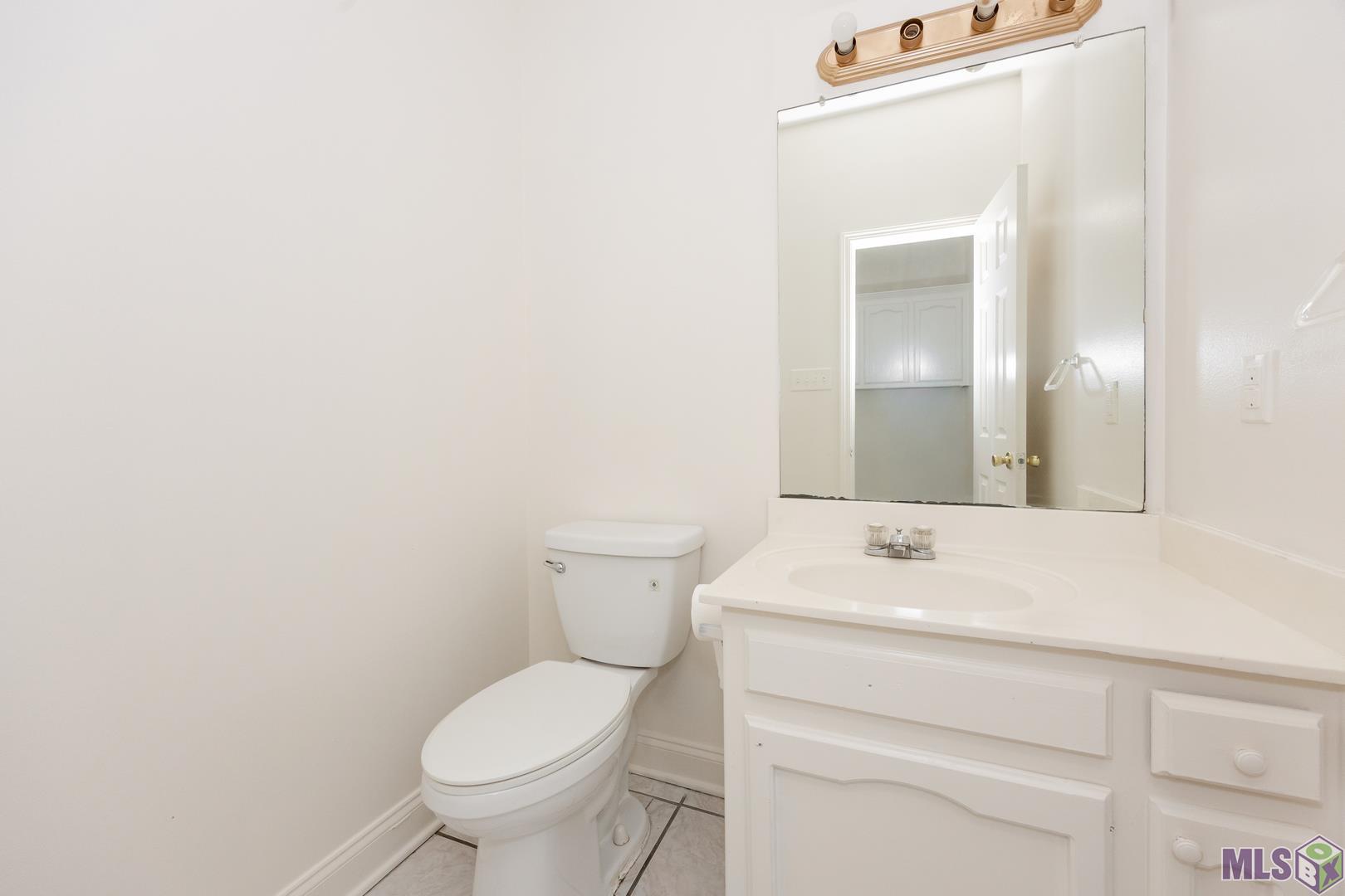 9540 Lindale Avenue, Unit A Baton Rouge, LA 70815 - Photo 11 of 24