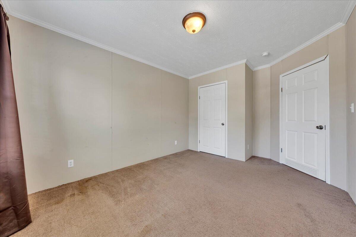 106 Crest Court Blue Ridge, VA 24064 - Photo 25 of 43 26-MIB03464