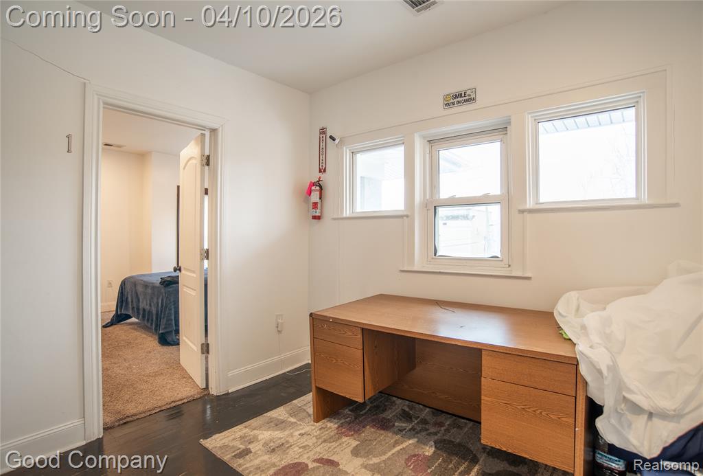 30 Lawrence Street Detroit, MI 48202 - Photo 17 of 44