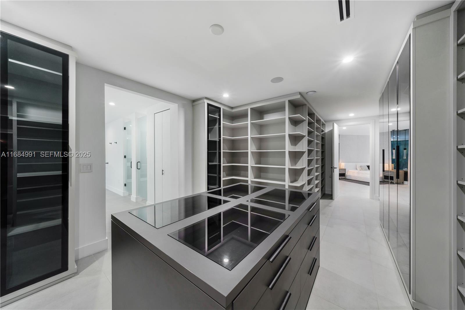 6695 Southwest 112th Street Pinecrest, FL 33156 - Photo 77 of 99