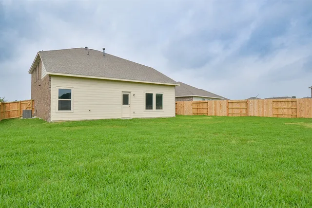 $2,295 | 21811 Carpineti Lane, New Caney, TX 77357