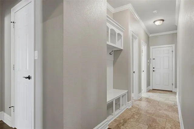 a view of entryway with white walls