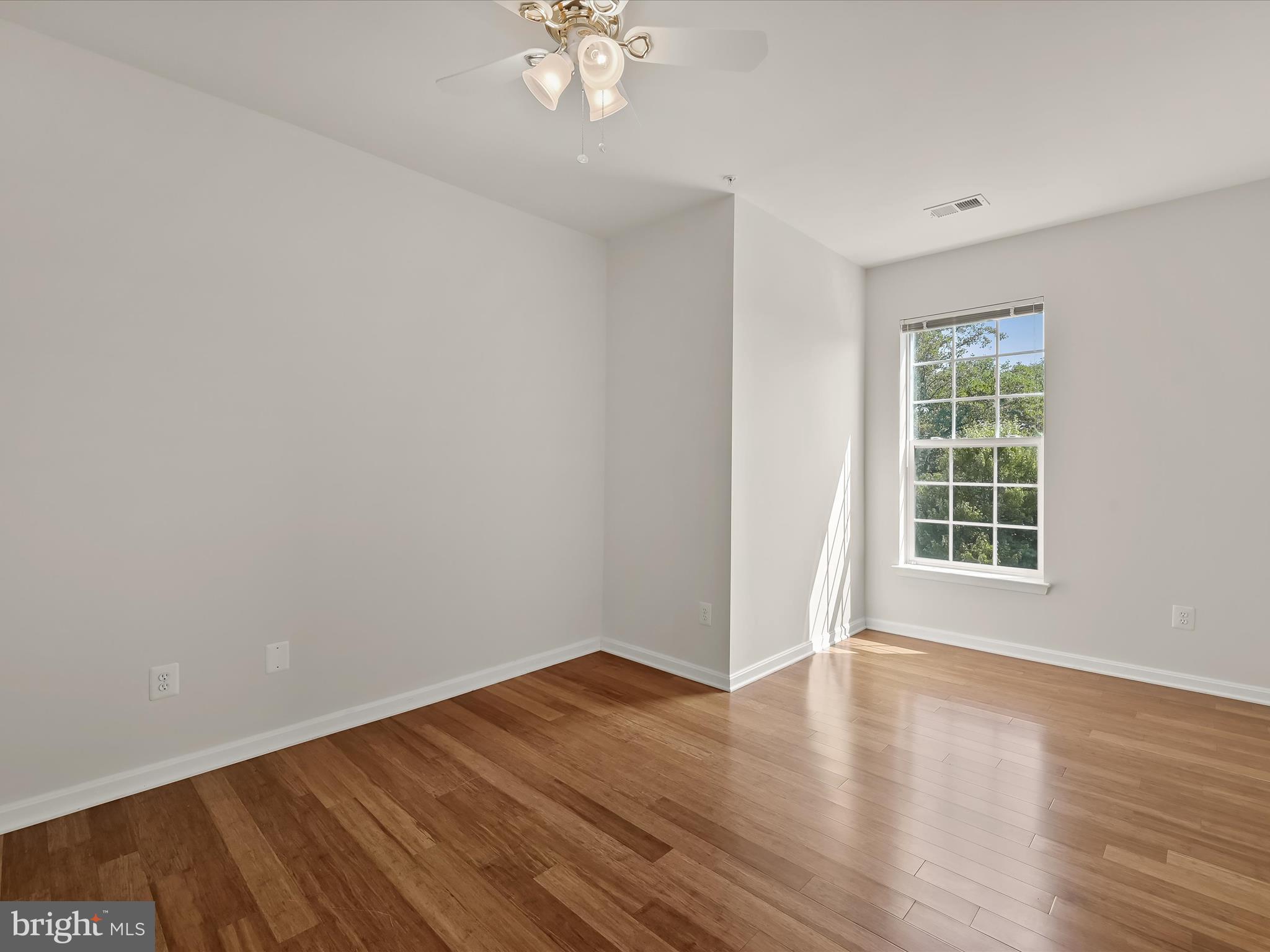 7335 Brookview Road, Unit 307 Elkridge, MD 21075 - Photo 35 of 50 Bedroom