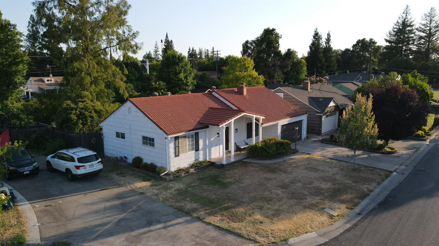 2912 Leta Lane Sacramento, CA 95821 - Photo 2 of 59