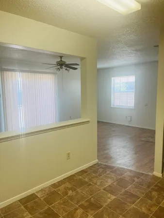 $825 | 5433 40th Street, Unit A, Lubbock, TX 79414