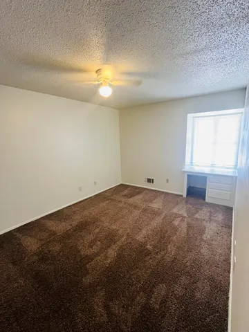 $825 | 5433 40th Street, Unit A, Lubbock, TX 79414
