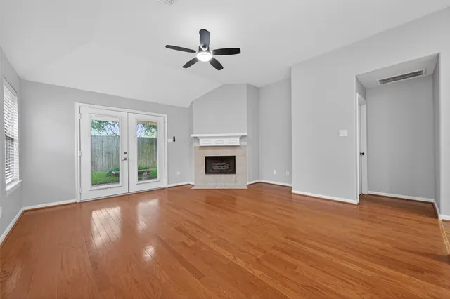 $2,100 | 21725 York Timbers Drive, Kingwood, TX 77339
