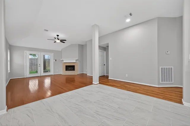 $2,100 | 21725 York Timbers Drive, Kingwood, TX 77339