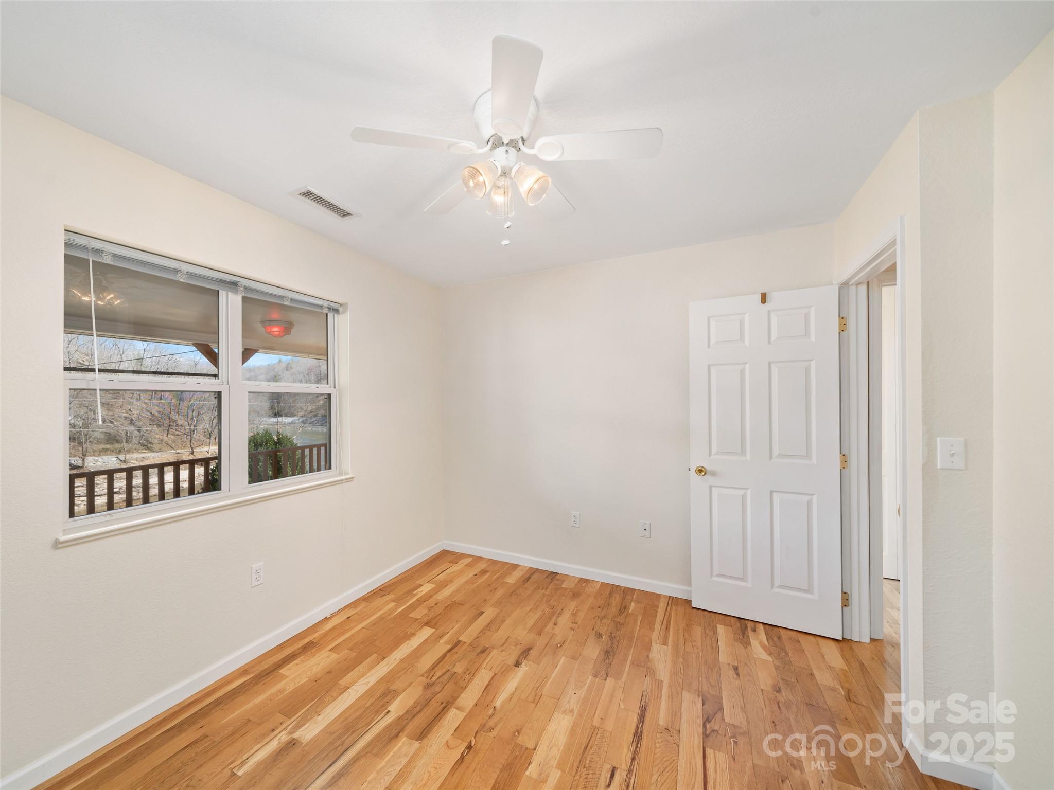 427 Johnson Cemetery Road Bakersville, NC 28705 - Photo 14 of 36