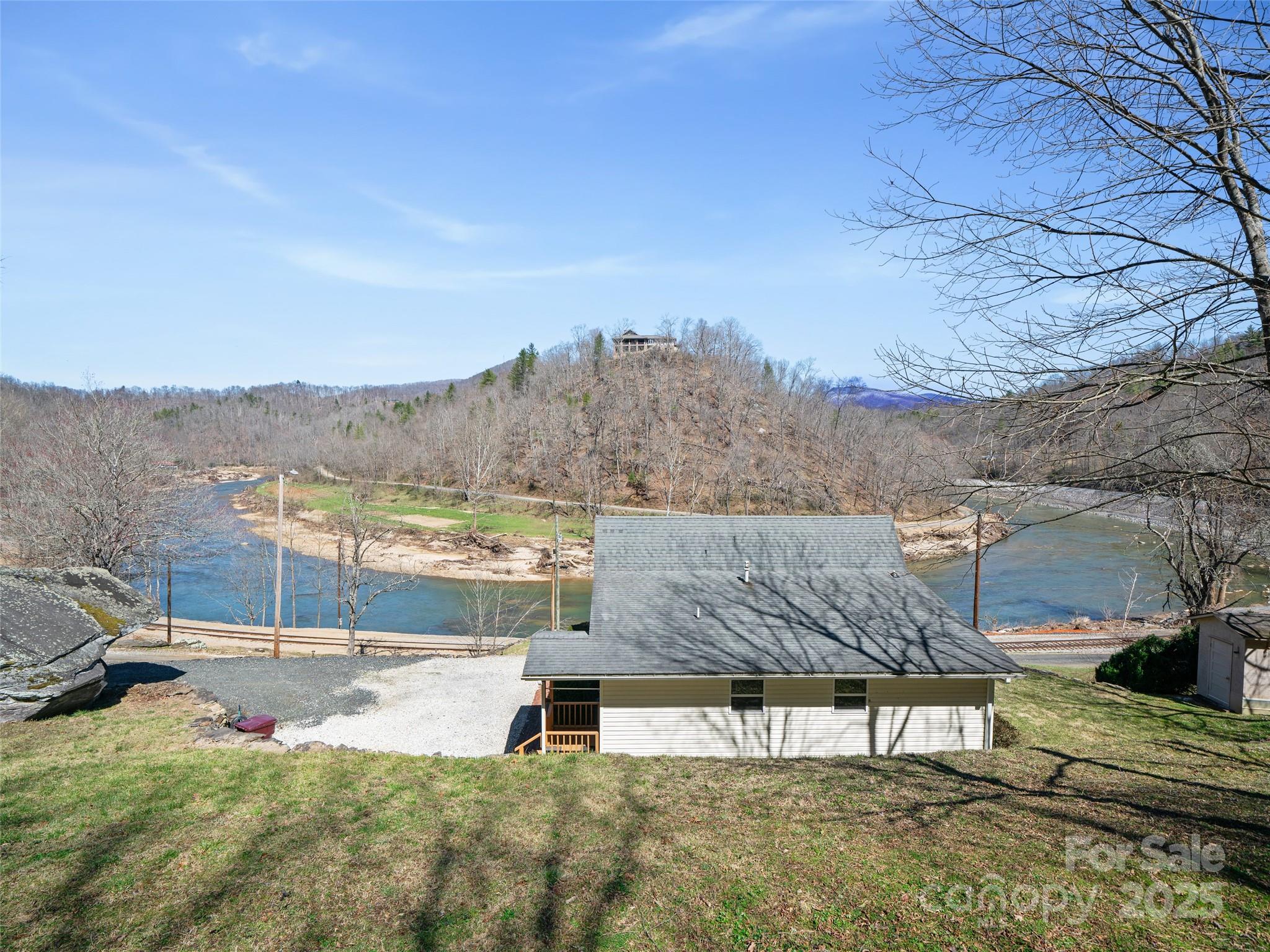 427 Johnson Cemetery Road Bakersville, NC 28705 - Photo 28 of 36